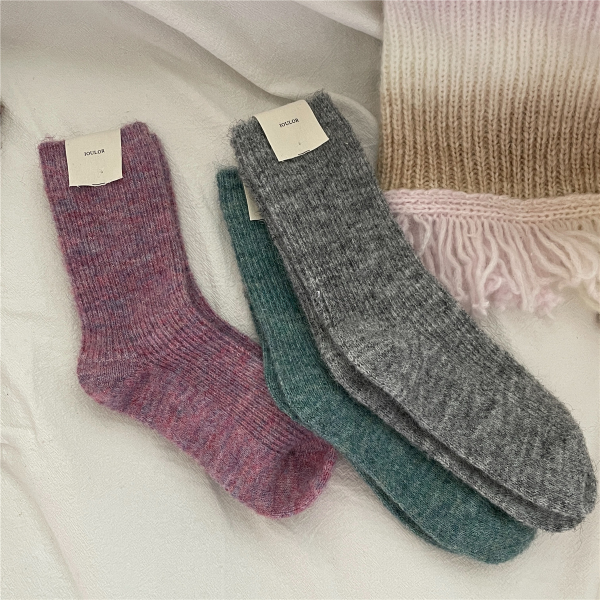 Autumn Winter Thermal Women So - Thermal Sock Wool のレビューと価格