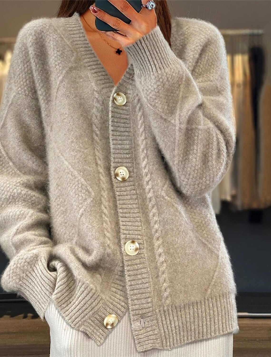 Women V Neck Cable Knit Cardig - Down Jacket Packable のレビューと価格